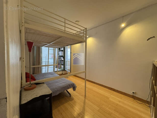 Courbevoie - Bécon - 4 pièces 93m2 - Balcon vue jardin- Parking Double - photo 13