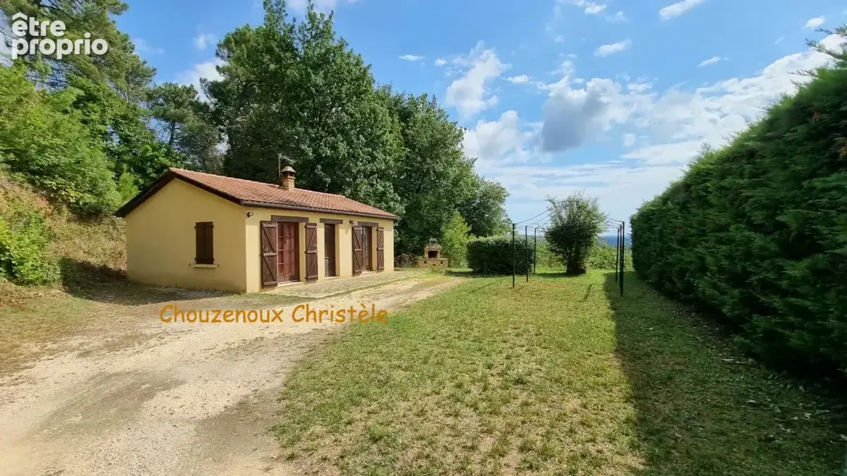 24200 Sarlat La Caneda :Maison et gîte, dépendances et piscine sur 5000m² - photo 2
