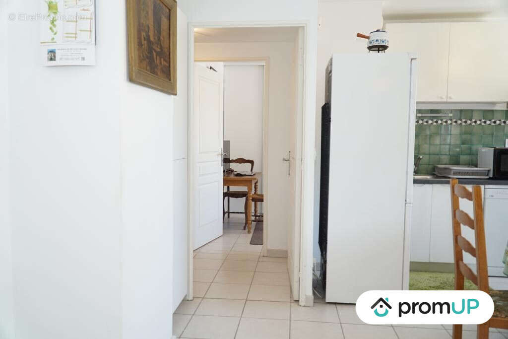 Appartement à MARSEILLE-16E