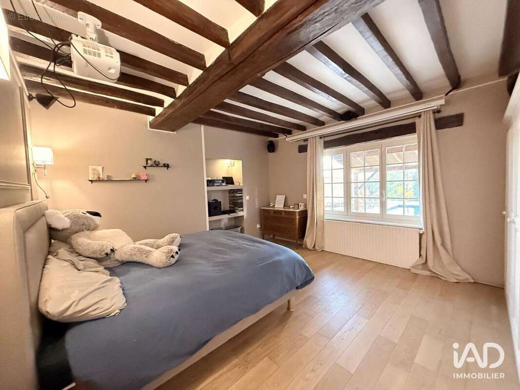 Maison 266 m² à Richebourg  - photo 5