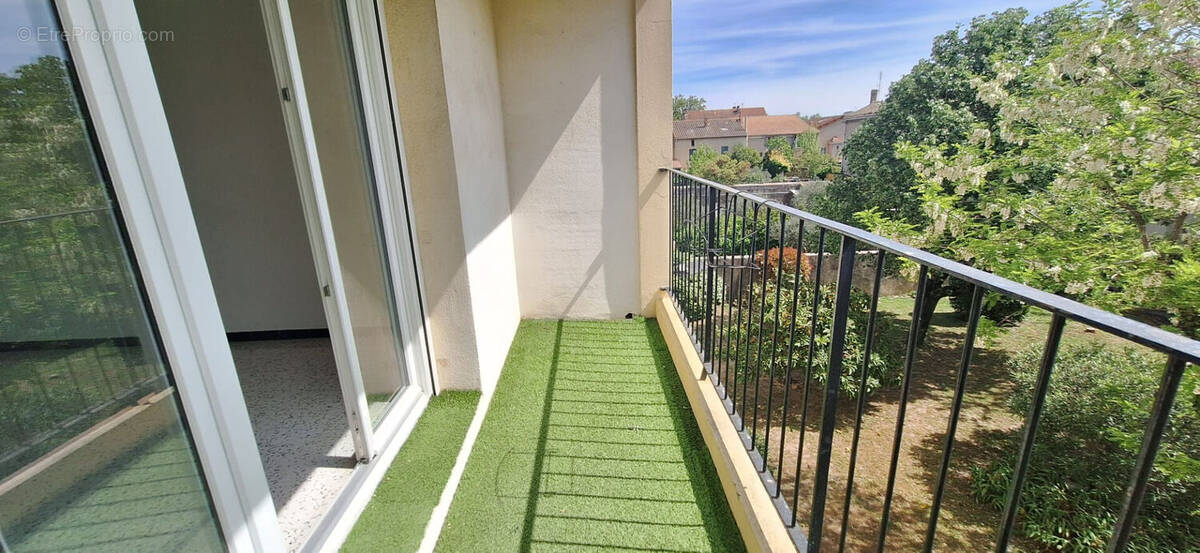 Appartement à SORGUES