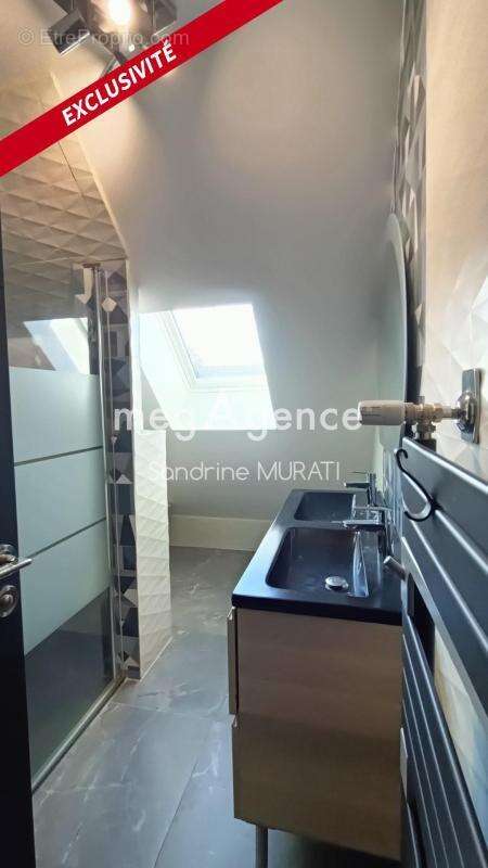 Maison à SAINT-CALAIS-DU-DESERT