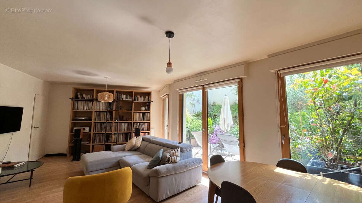 Appartement à CHAVILLE