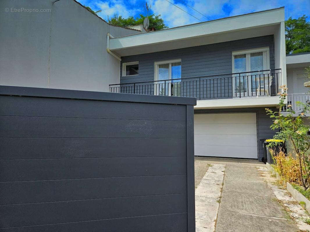 Maison à LE PASSAGE