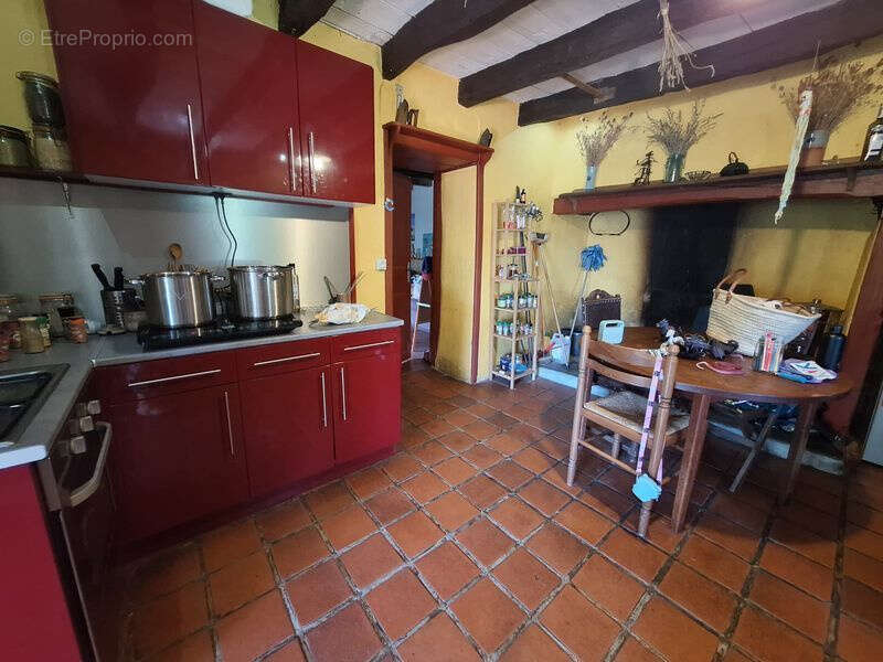 Maison à GAGNAC-SUR-CERE