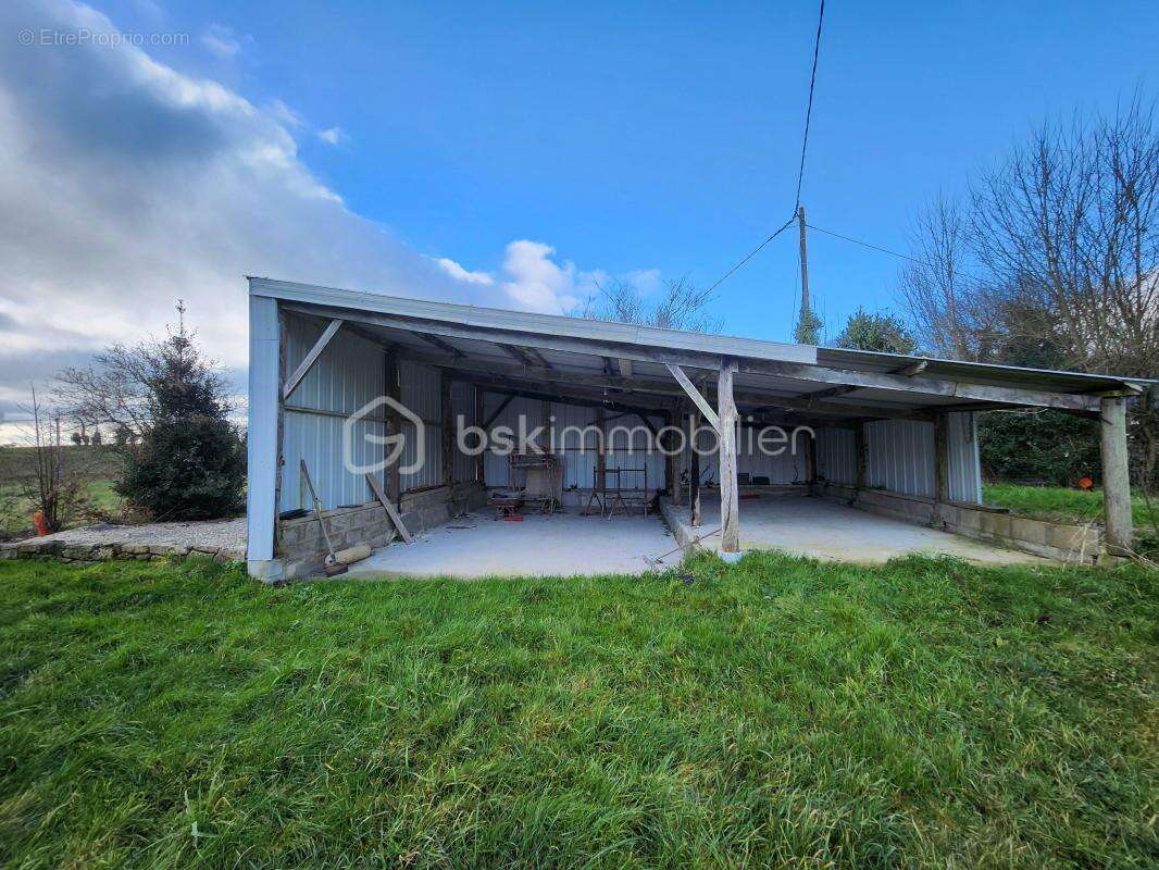 Maison à GRAND-CHAMP