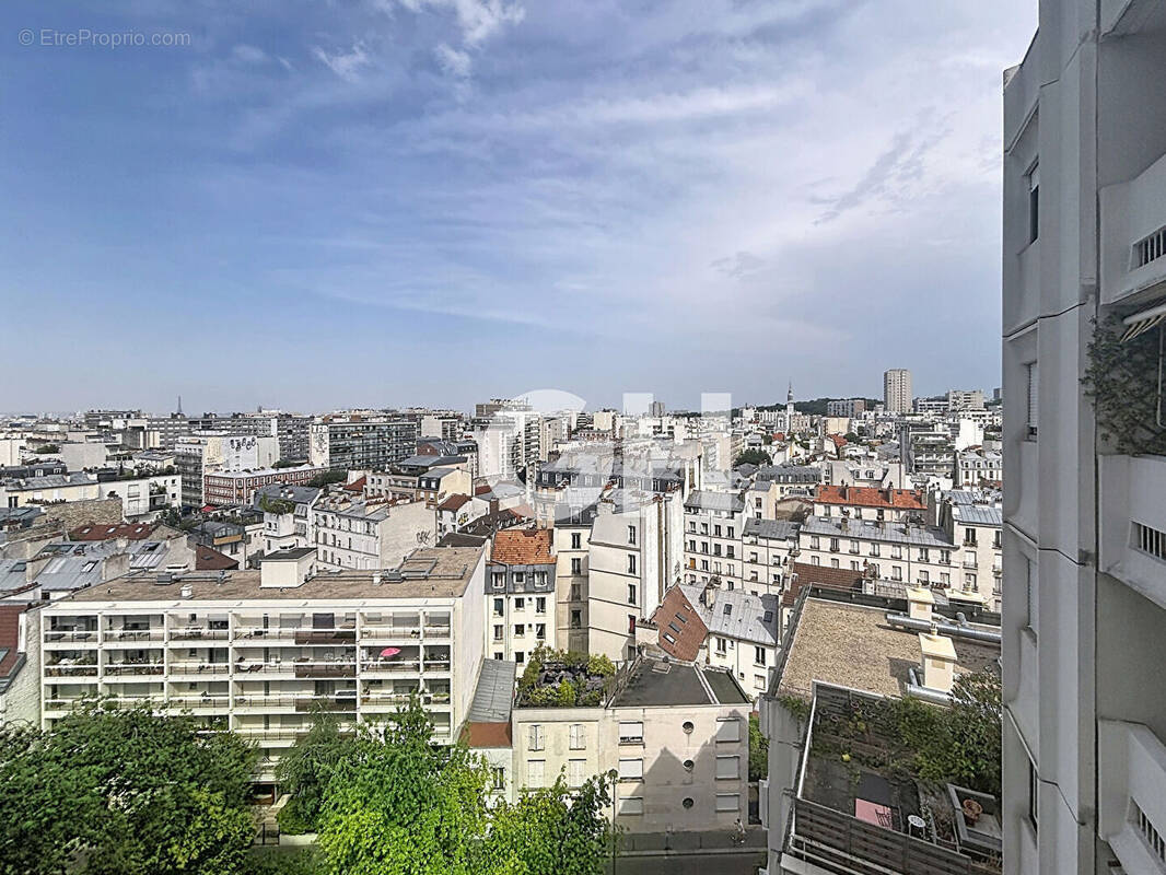 Appartement à PARIS-20E