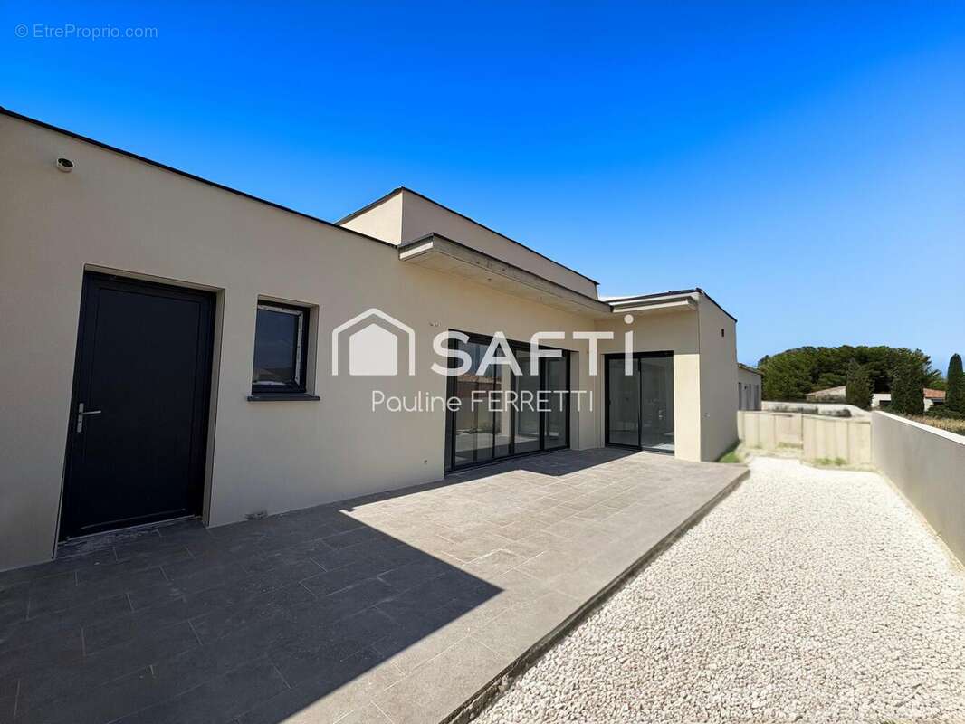 Photo 2 - Maison à BOUTENAC