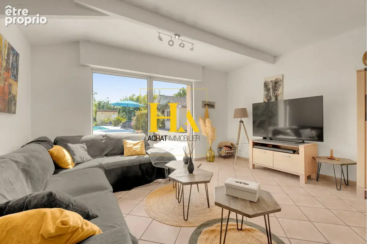 Maison plain-pied Labastide Saint-Sernin - piscine - 131m² - photo 4