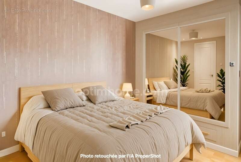 Appartement à LES PAVILLONS-SOUS-BOIS