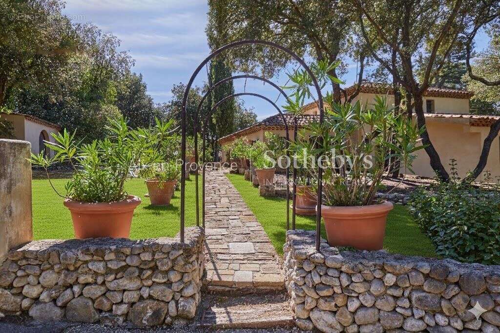Maison à AIX-EN-PROVENCE