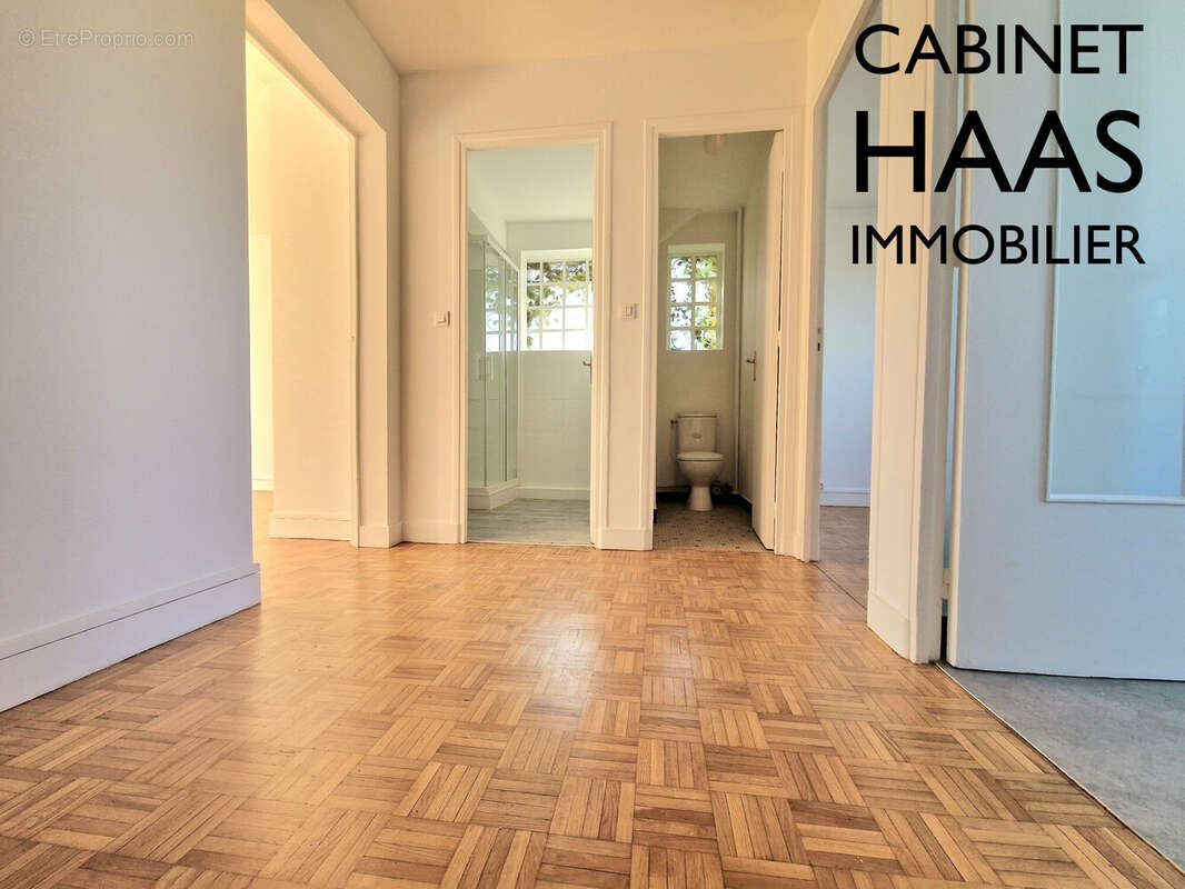 Entrée - Appartement à IVRY-SUR-SEINE