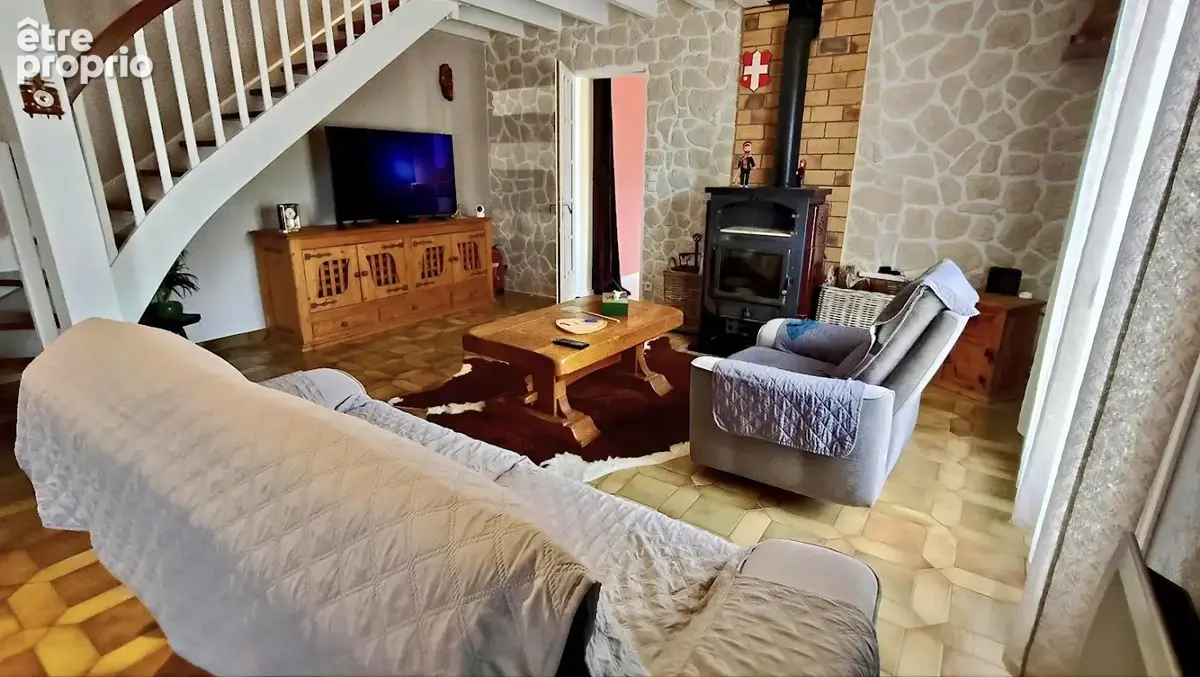 Belle maison à St Caprais de Blaye - photo 12