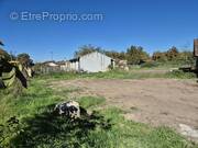 Saint Sauveur- Terrain à vendre- 740m²- Constructible- Calme - Terrain à SAINT-SAUVEUR