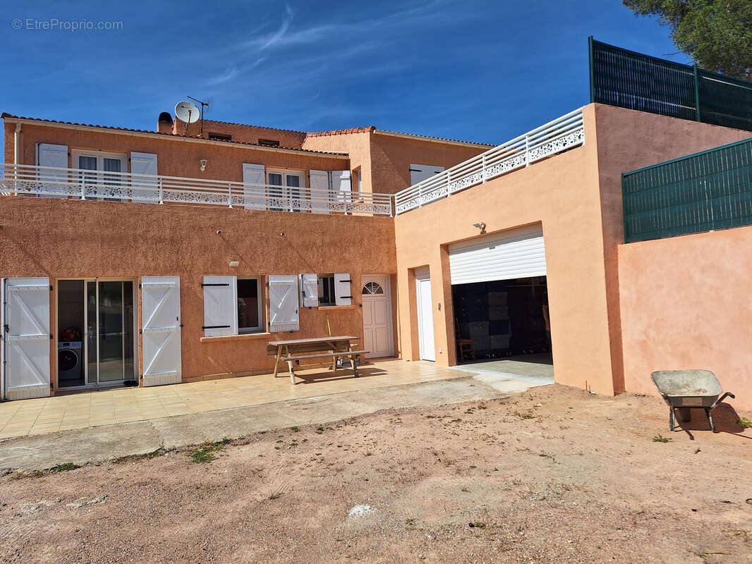 Maison à ALATA