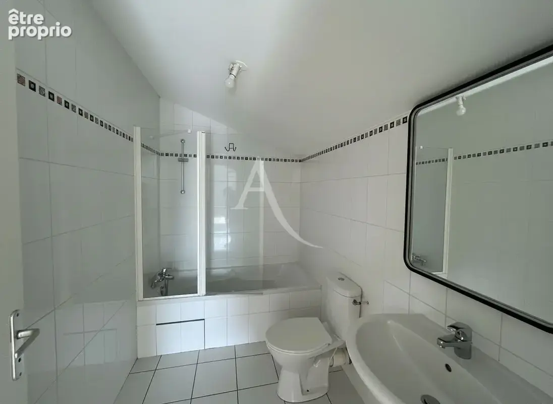 Appartement Sautron 2 pièces 44.48 m2, cave + stationnement sécurisé - photo 4