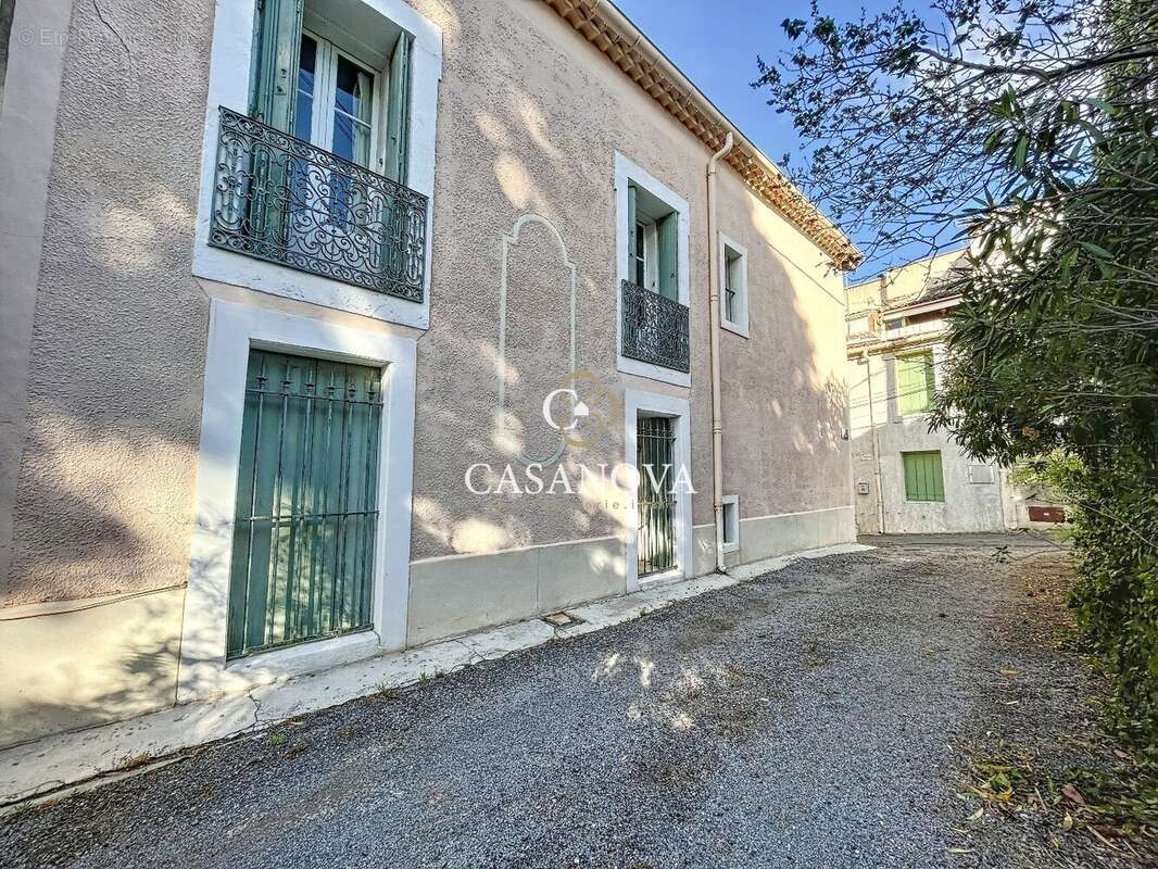 20 min PEZENAS Maison de caractère 367 m2, 7 ch, idéale pour activité de chambres d'hôtes - photo 6