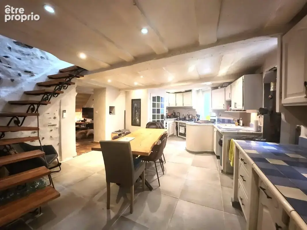 A vendre maison de village à Roquebrune sur argens - photo 2
