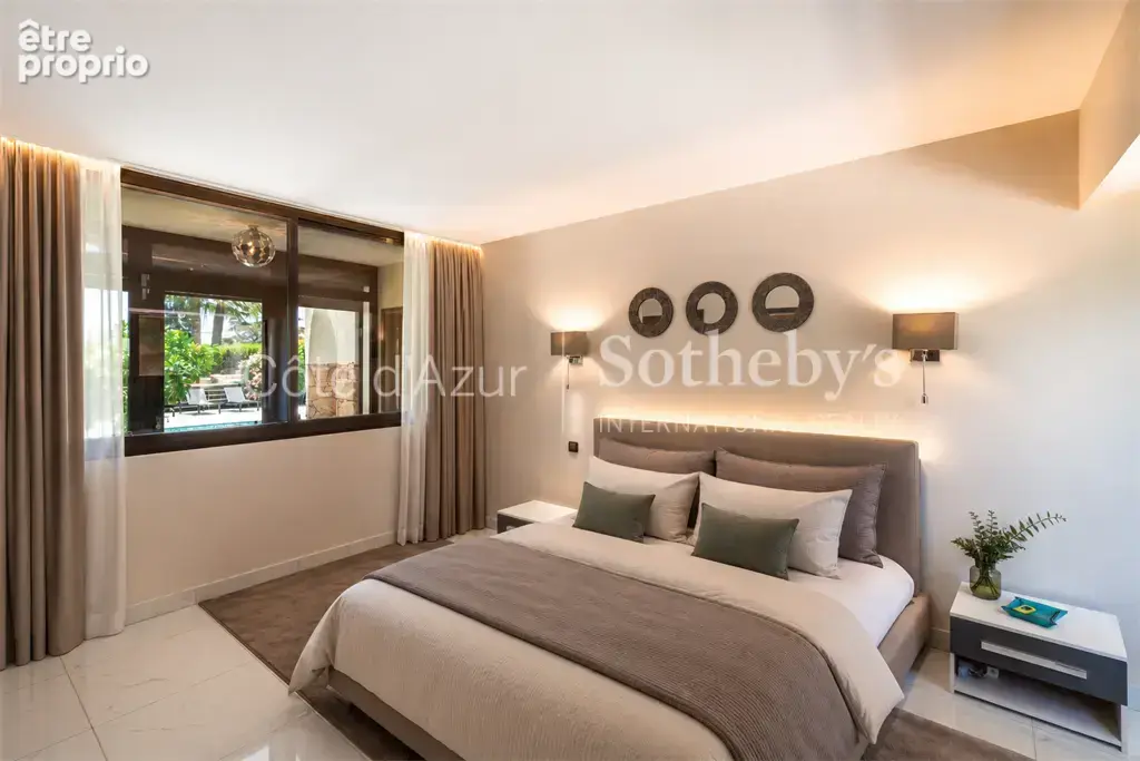 Villa contemporaine avec six suites, appartement indépendant et vue mer panoramique à Super Cannes - photo 7