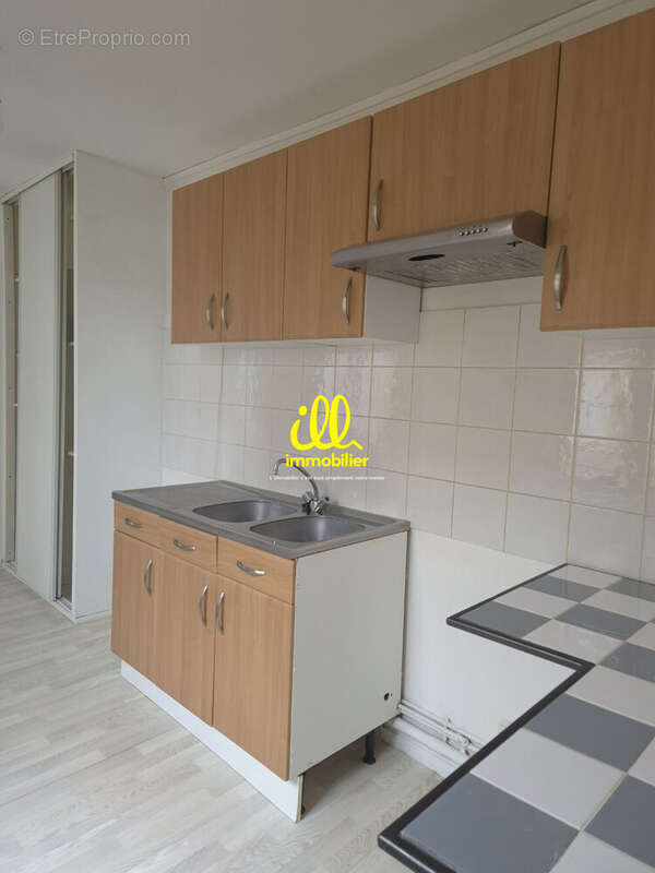 Appartement 49 m² à Charleville-Mezieres  - photo 4