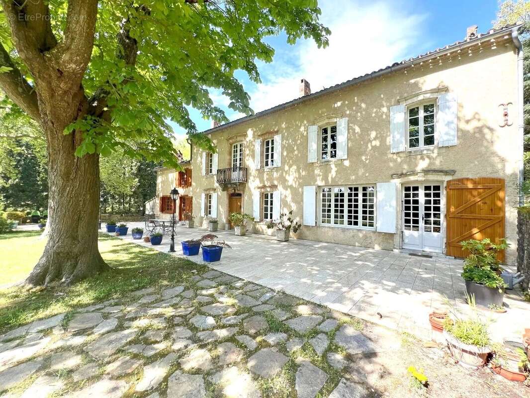 Maison à SAINT-MARTIN-LE-VIEIL