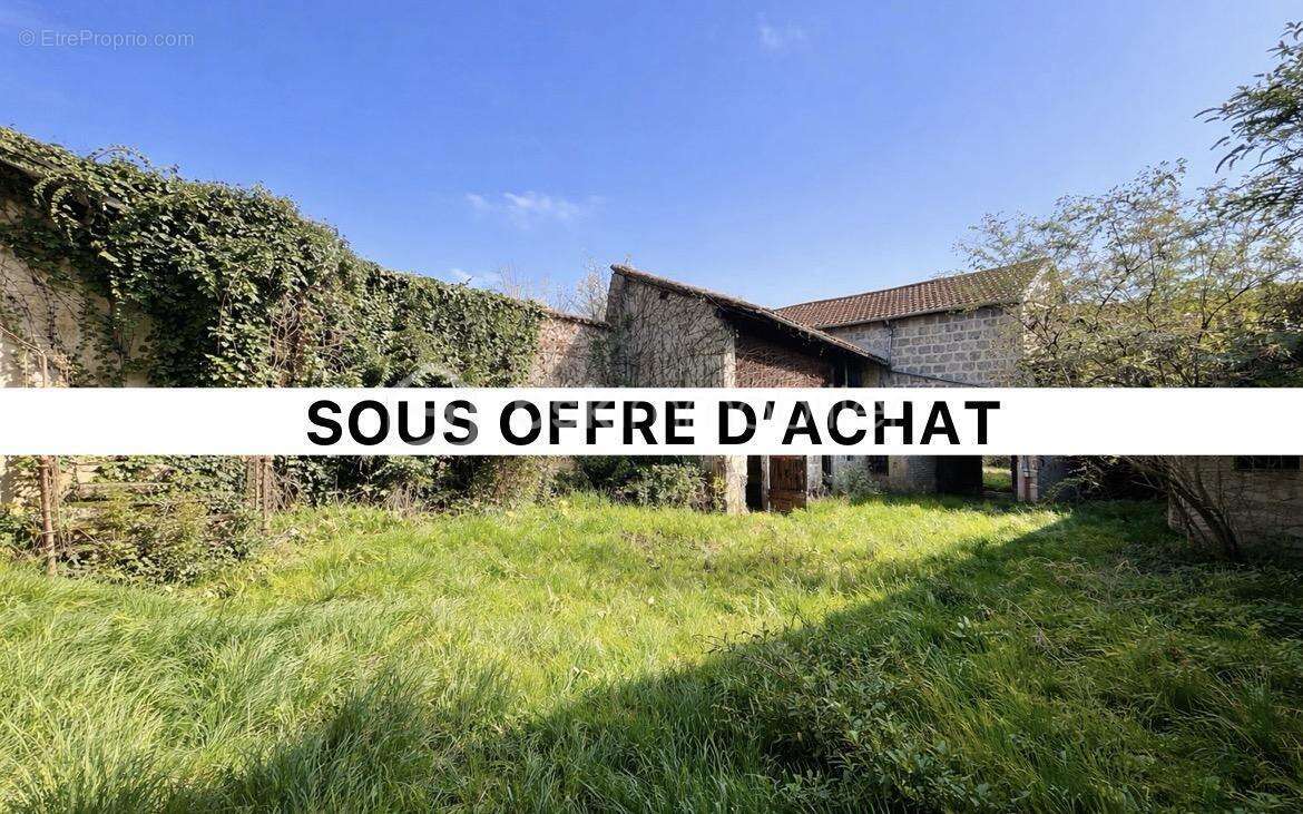 Maison à CRECHES-SUR-SAONE