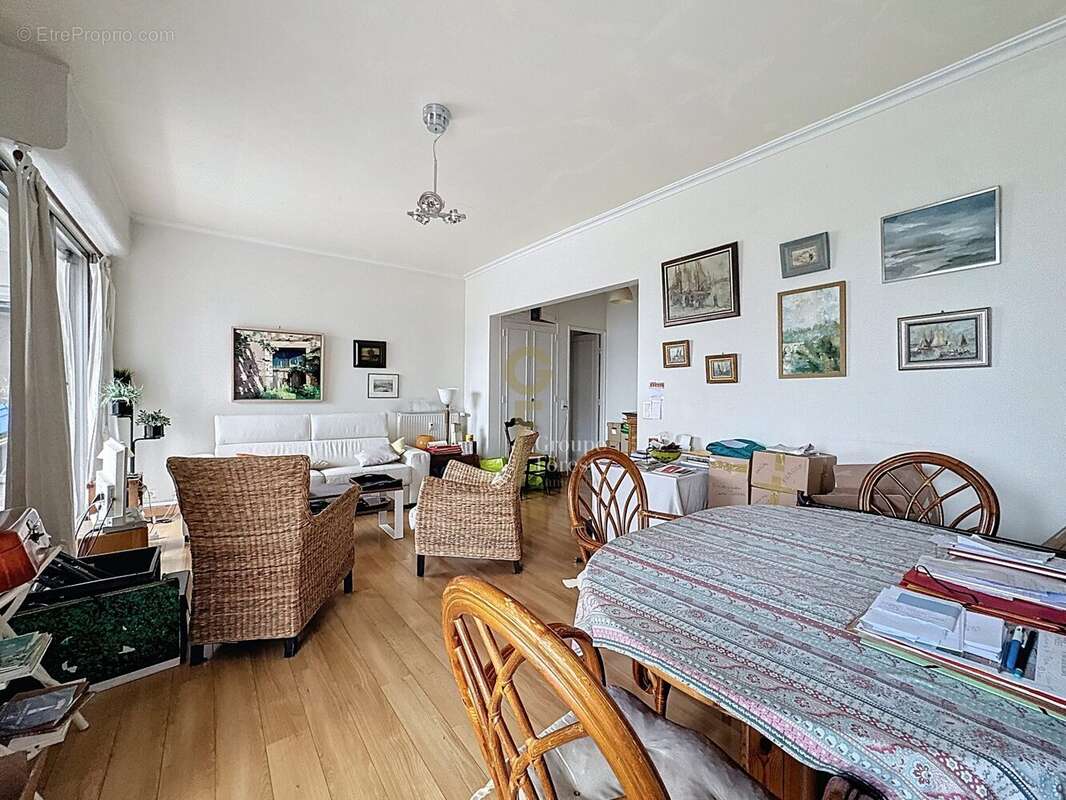 Appartement à MARCQ-EN-BAROEUL