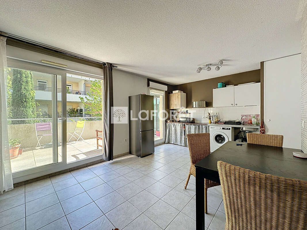 Appartement à MARSEILLE-9E