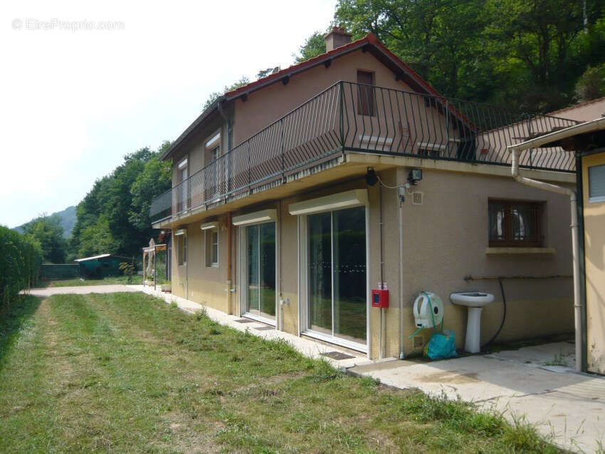 Maison à LES ANCIZES-COMPS
