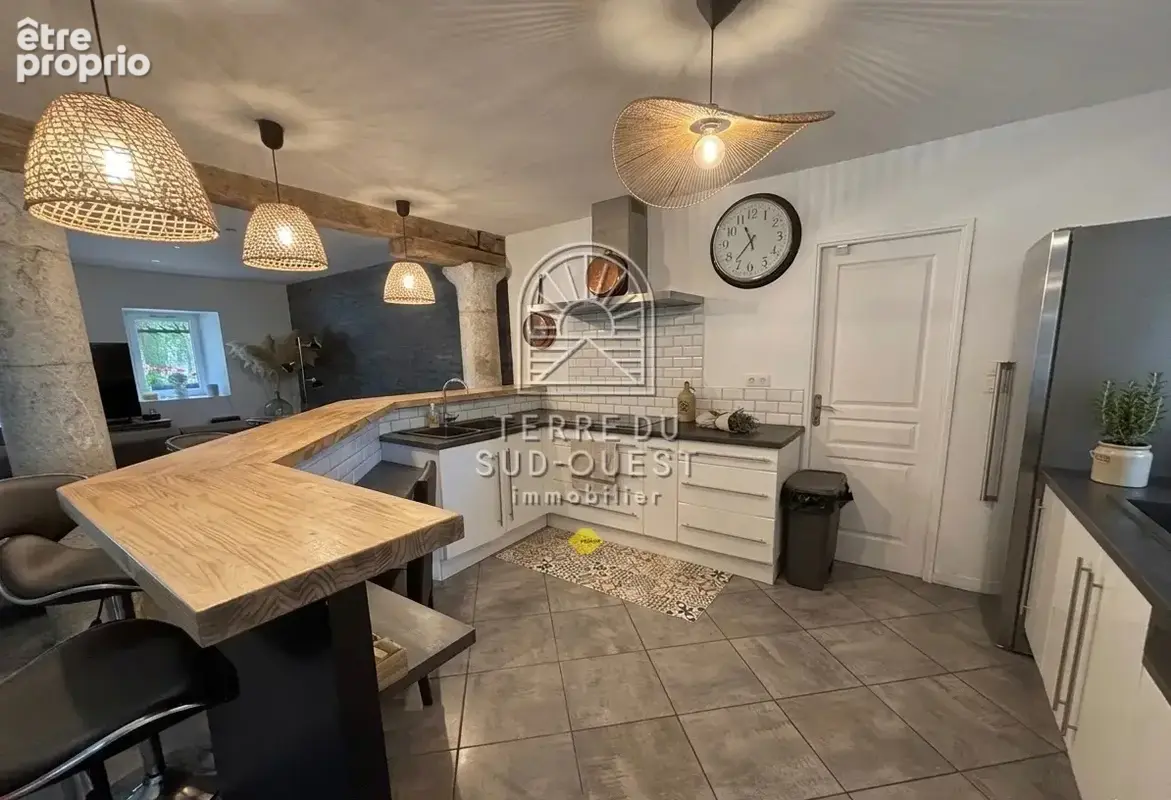 Grange rénovée 180m2 - photo 6