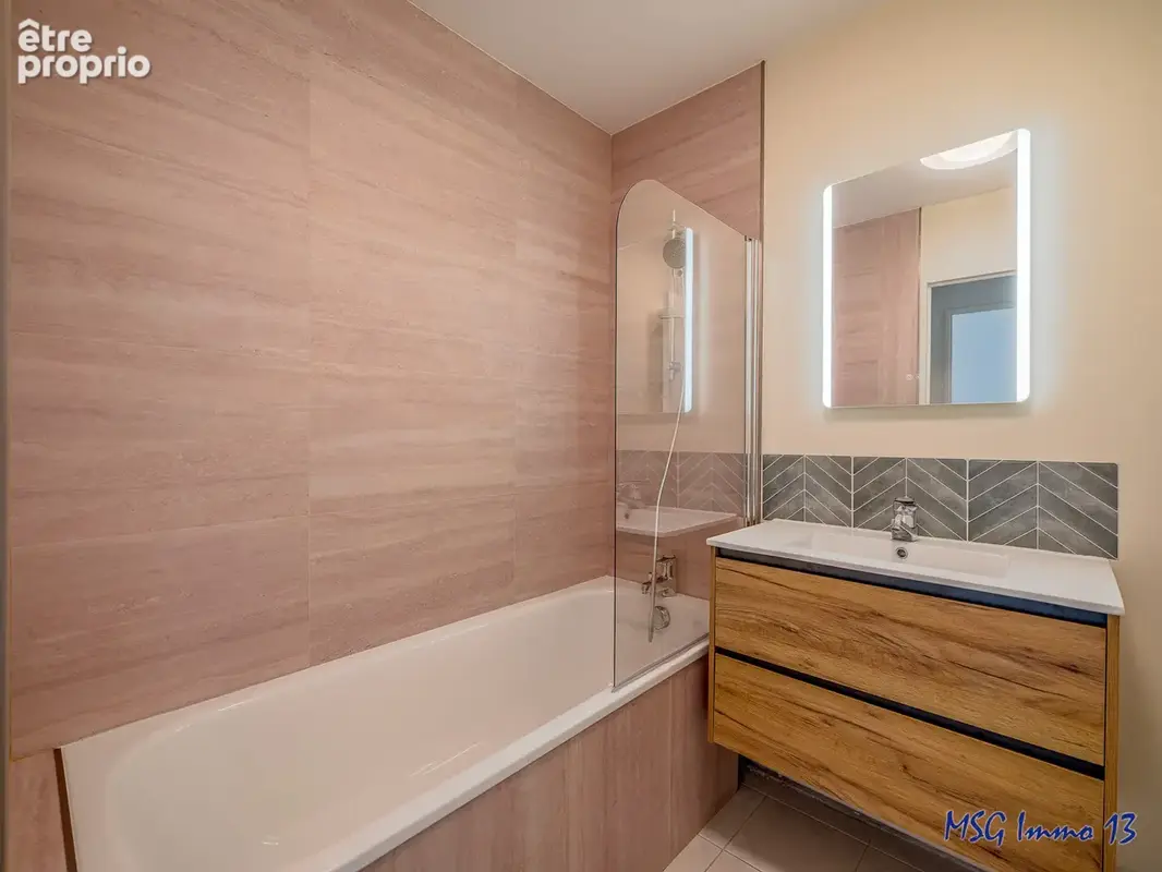Plan de cuques grand t2 terrasses box dernier etage - photo 6