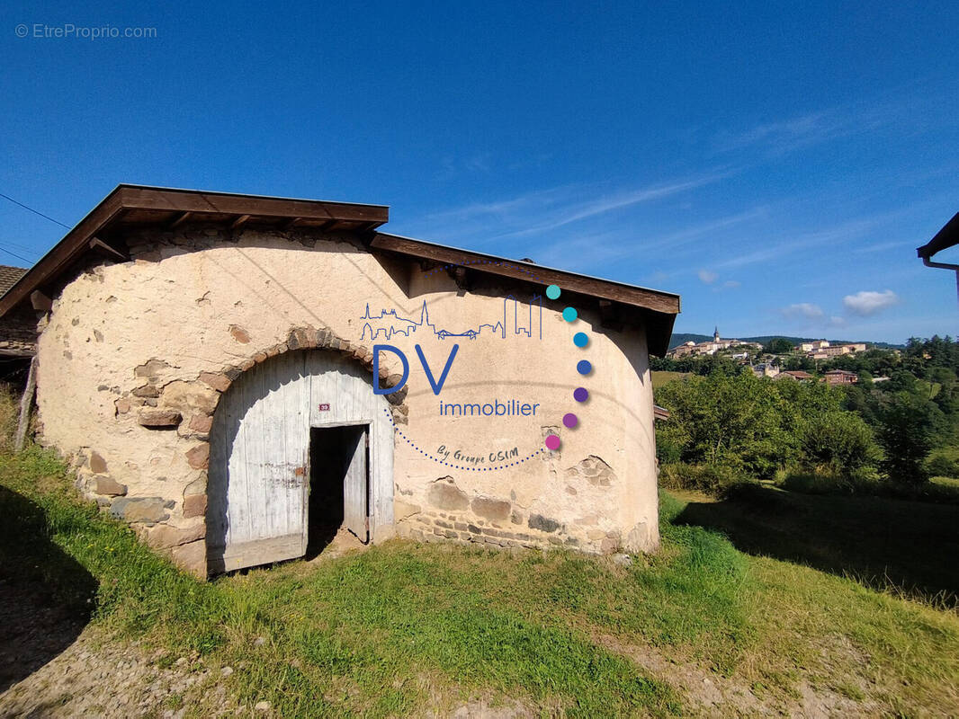 Maison à SAINT-JUST-D&#039;AVRAY