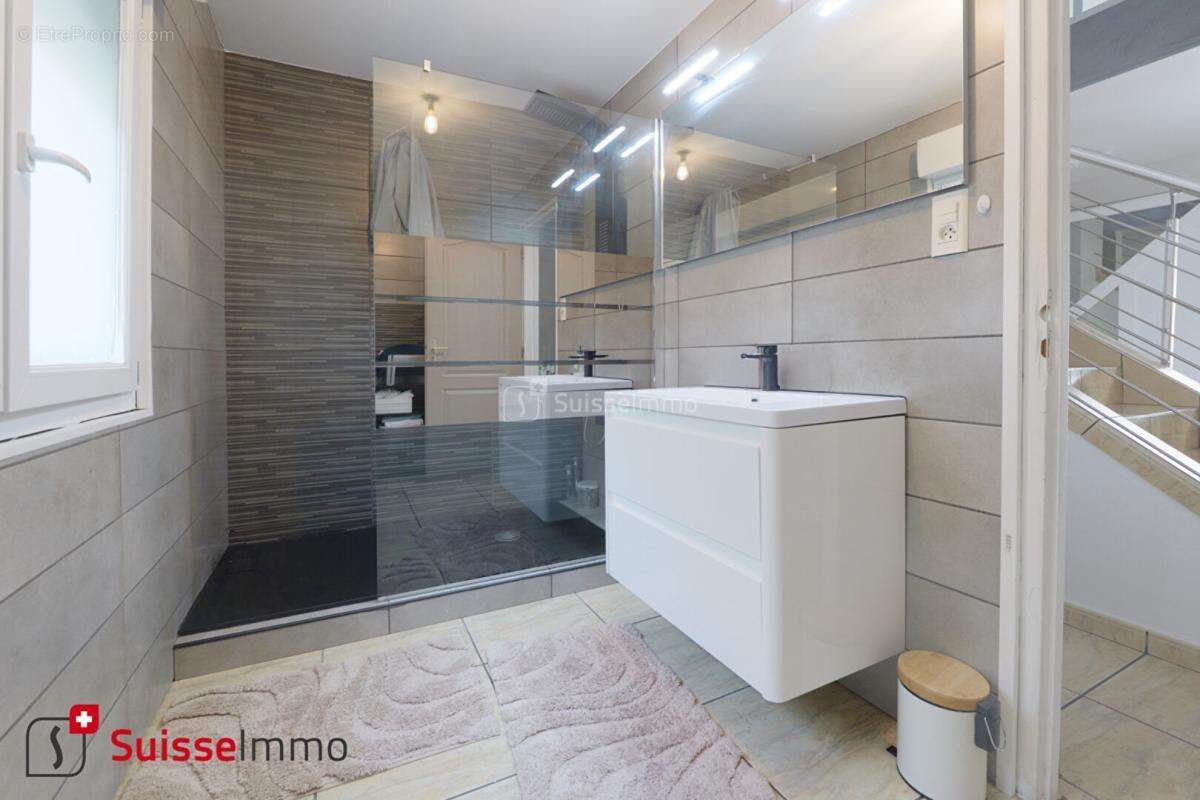Maison Montbéliard 10 pièces 222 m2 habitables - photo 7