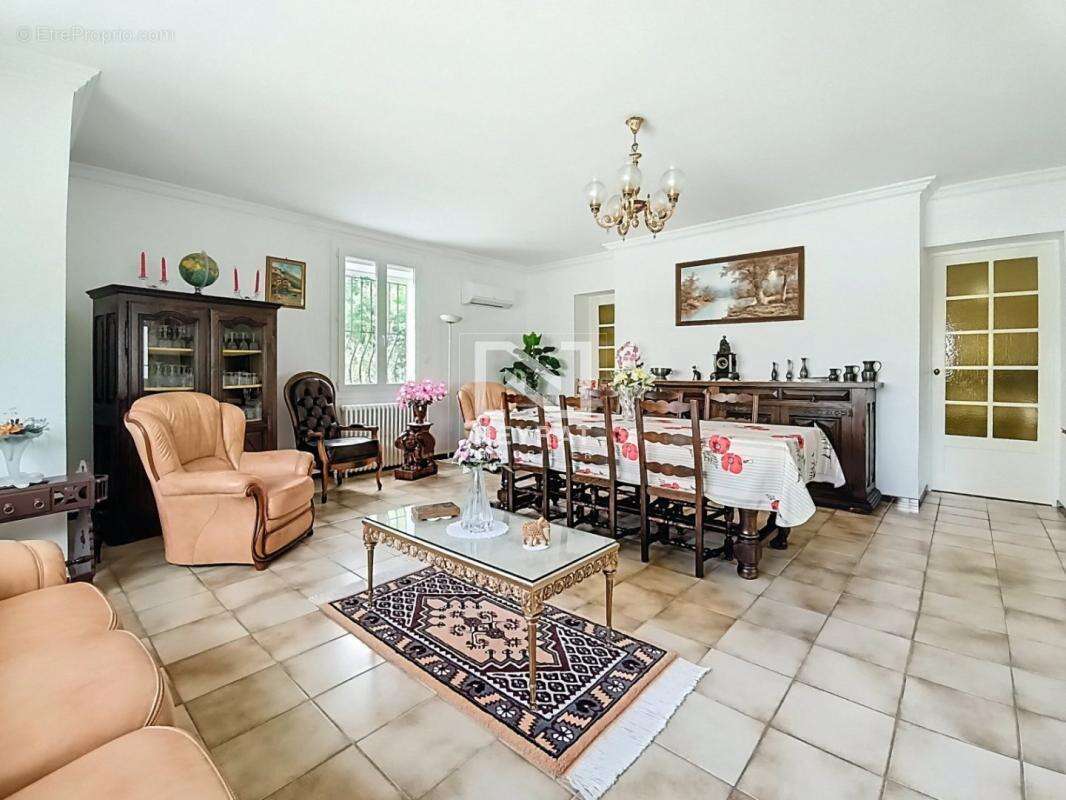 Maison à SAINT-RAPHAEL