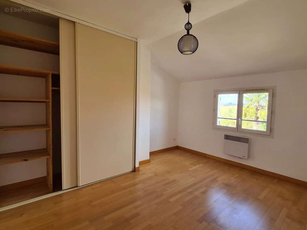 Maison à SAINT-GENIES-BELLEVUE