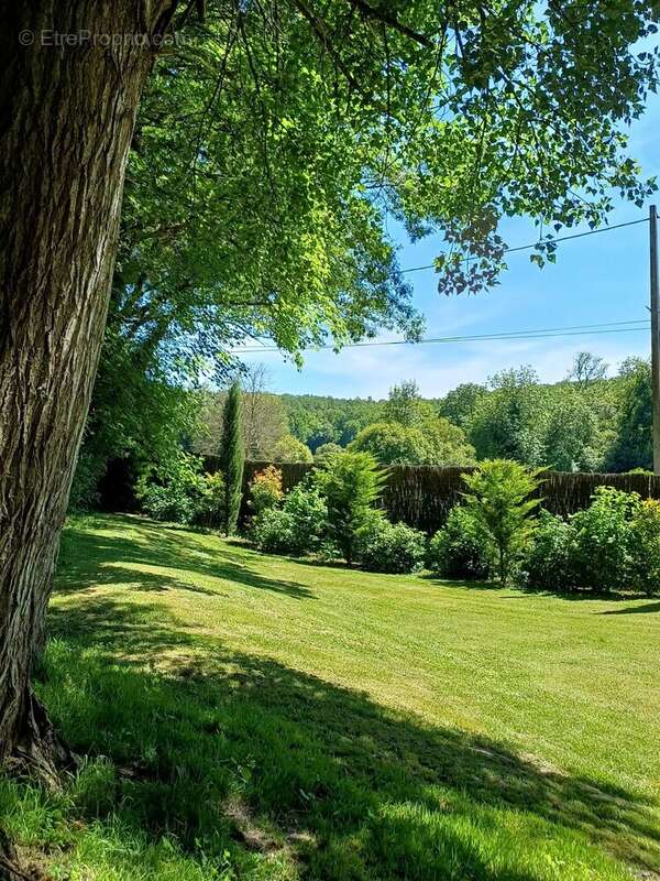 Maison à VOEUIL-ET-GIGET