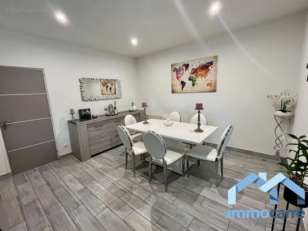 Maison à OZOIR-LA-FERRIERE