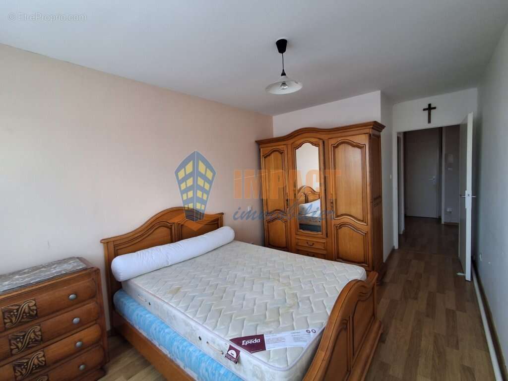 Appartement 73 m² à Loos  - photo 2