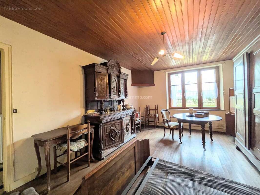 Maison à AUTIGNY-LA-TOUR