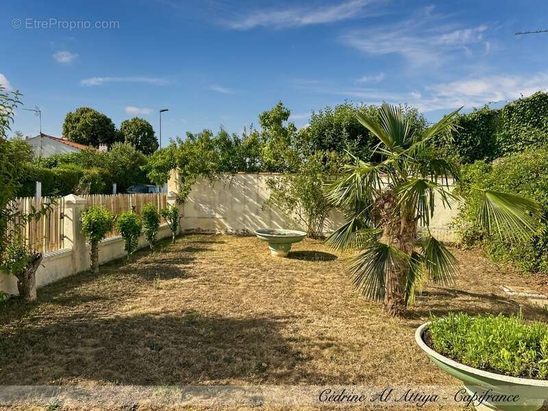 Maison à vendre plain-pied, 3 pièces, 92m2, jardin, garage - photo 2