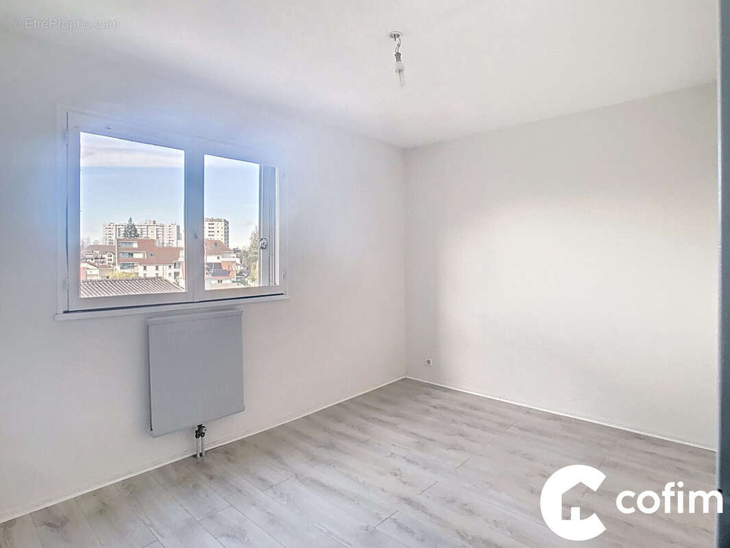Appartement 92 m² à Pau  - photo 7