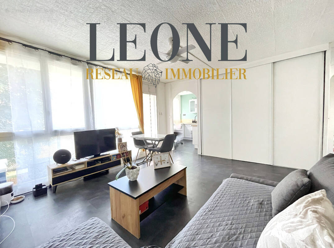 Appartement à OULLINS