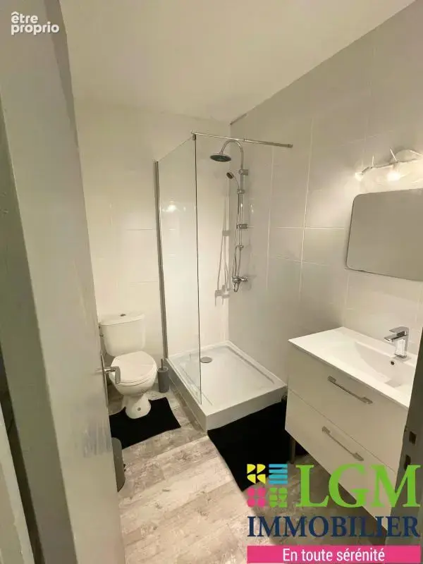 Centre-ville - Studio cabine 22 m² + loggia 6 m² - Plages à pied - Climatisation - photo 4