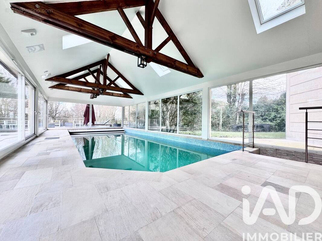 Photo 1 - Maison à NOISY-LE-GRAND