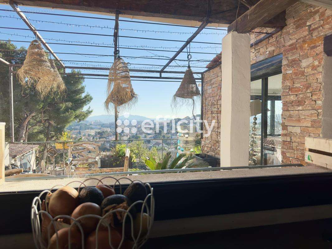 Maison à SEPTEMES-LES-VALLONS