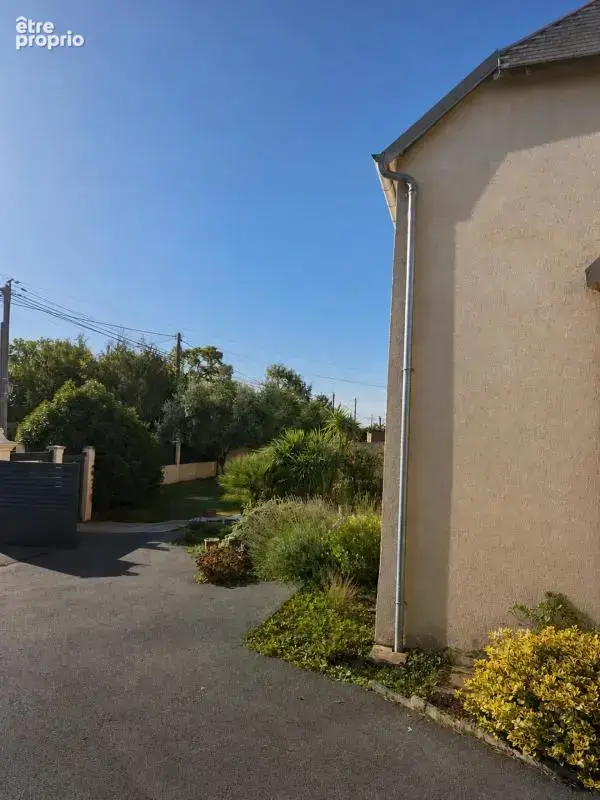 Maison de 7 pièces de 240 m² à Saint-Sauveur-Villages - photo 18