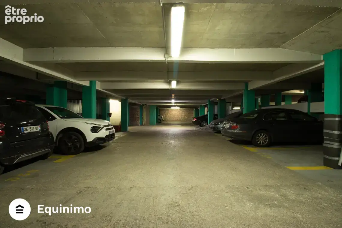 Parking à PARIS-14E