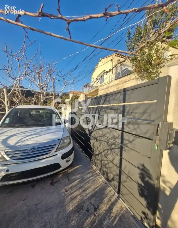 Marseille L'Estaque, Villa T4 117m² avec vue mer, appartement indépendant et garage. - photo 14