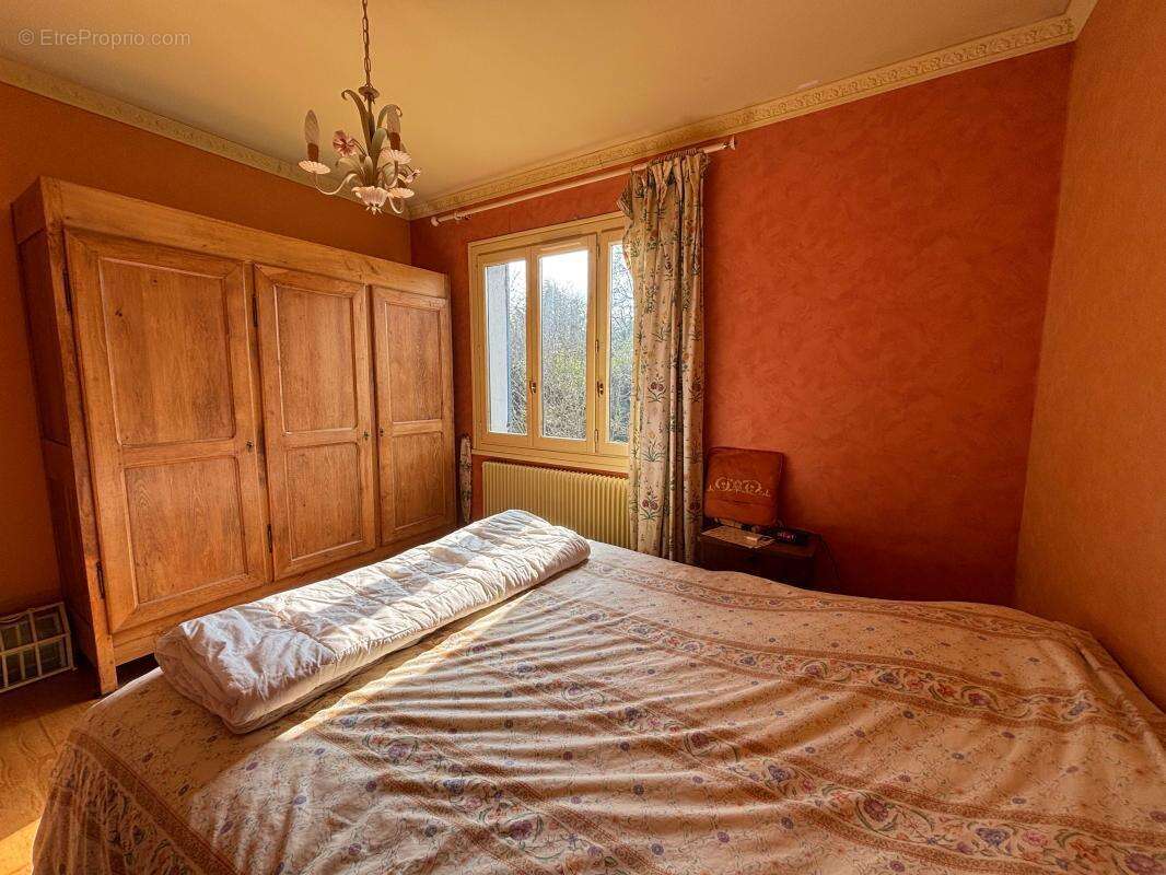 Maison à VILLECONIN