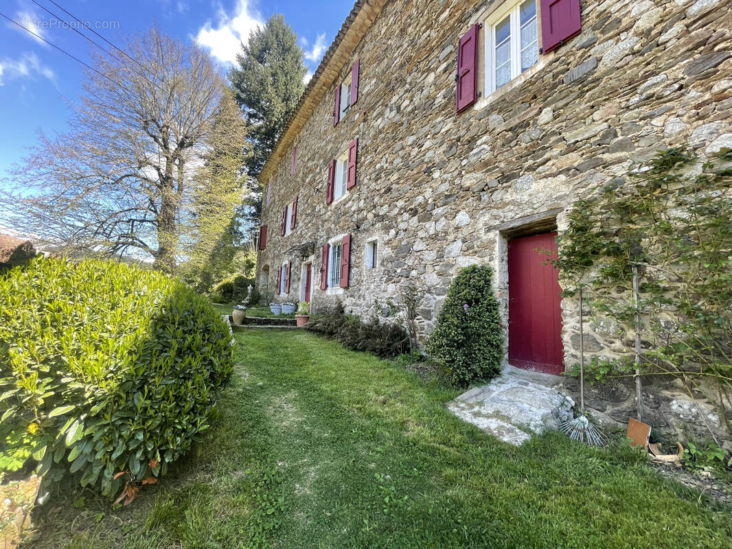 Maison à L'ESTRECHURE